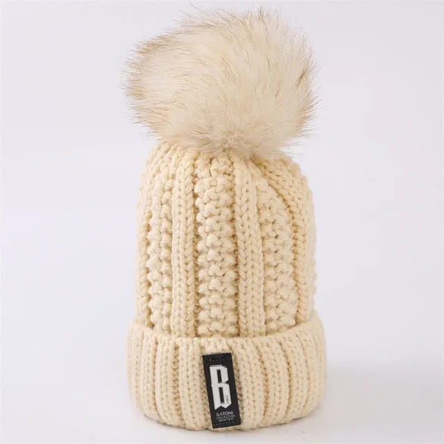 Brand Winter knitted Beanies Hats Women Thick Warm Beanie Skullies Hat Female knit Letter Bonnet Beanie Caps Outdoor Riding Sets