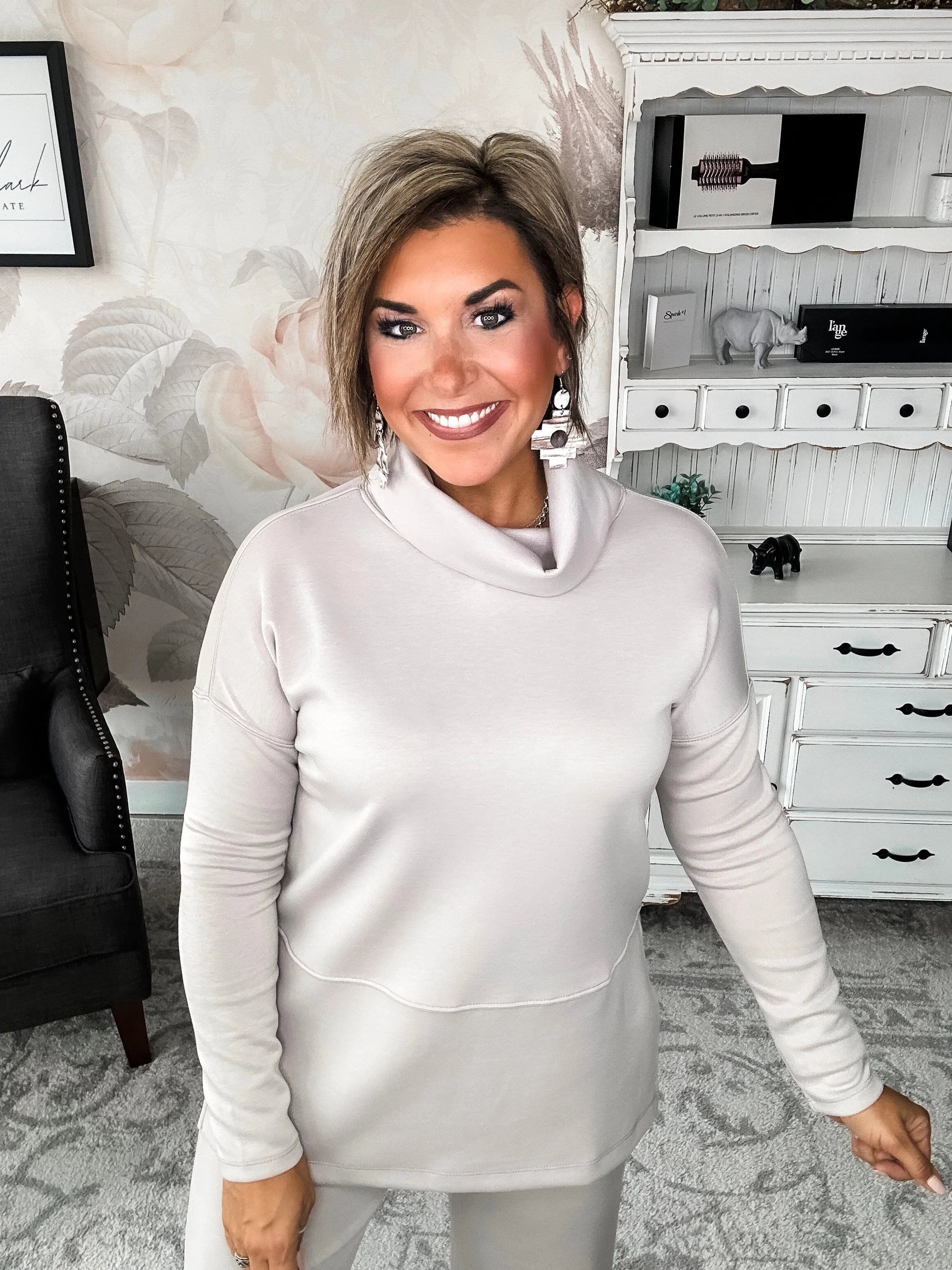 Cozy On The Weekend Cowlneck - Grey