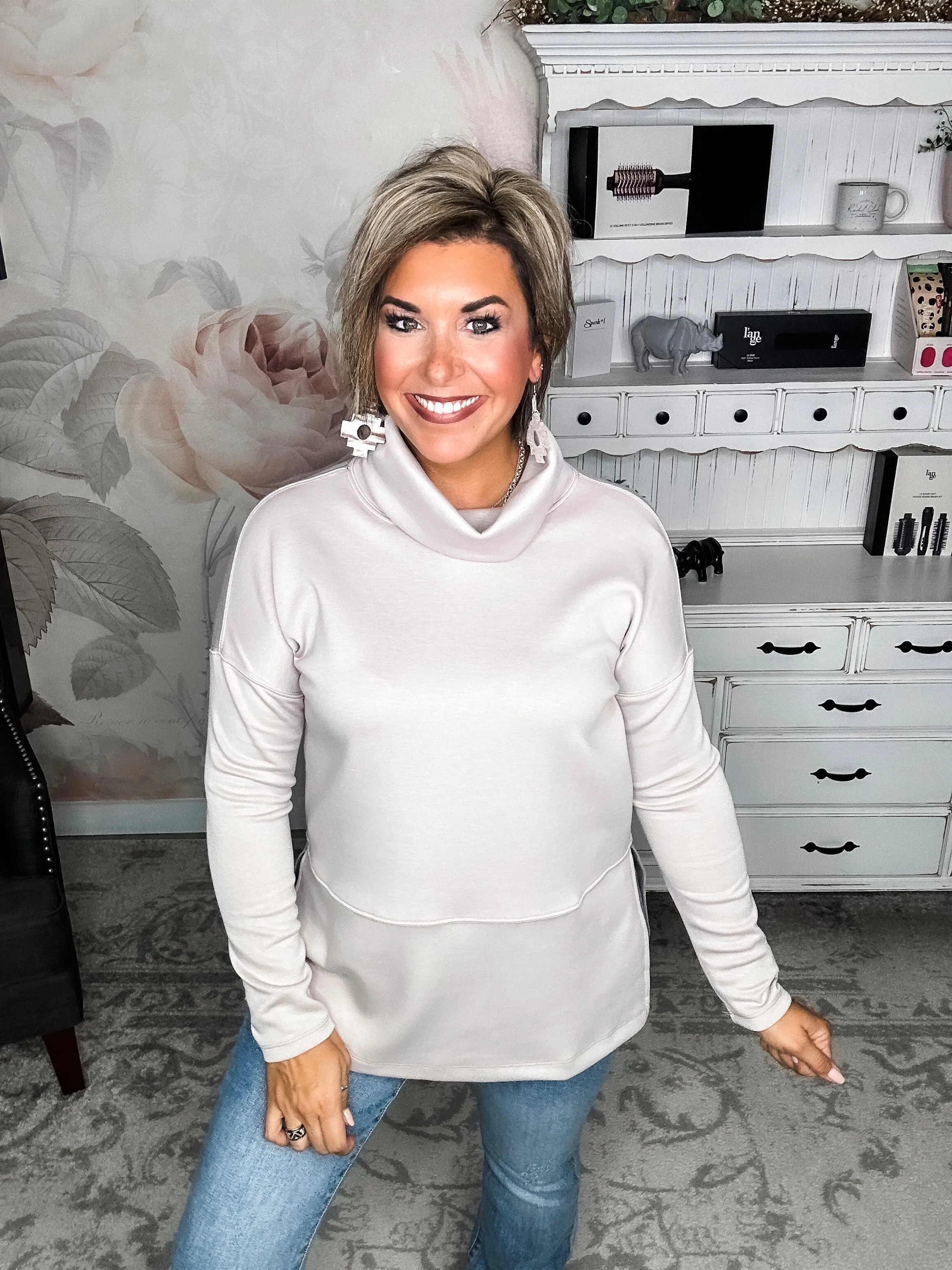 Cozy On The Weekend Cowlneck - Grey