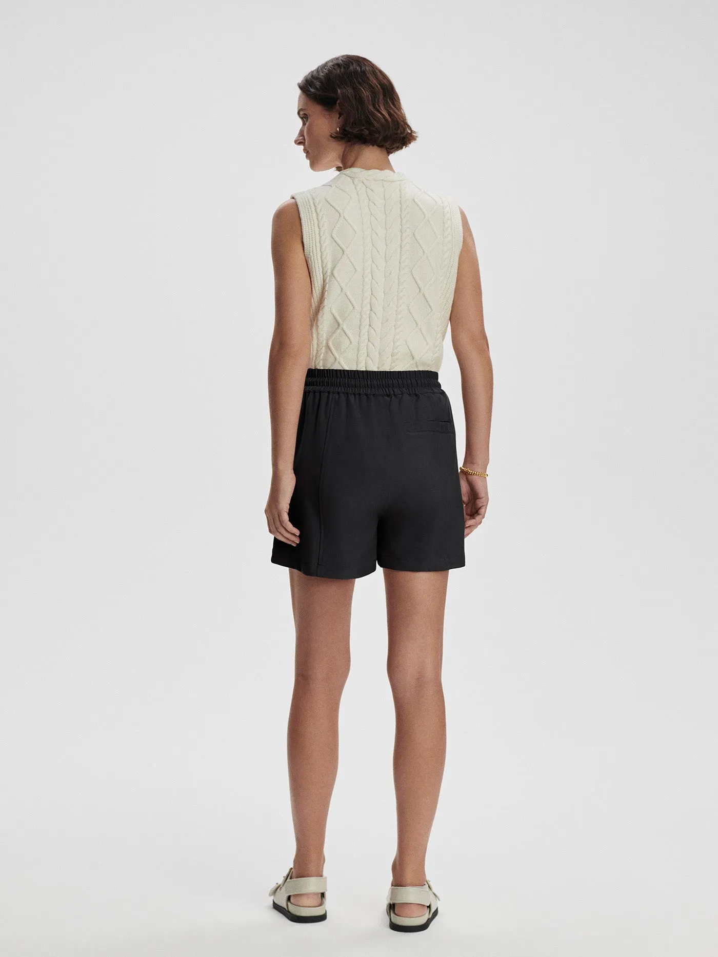 Varley Esmond Short